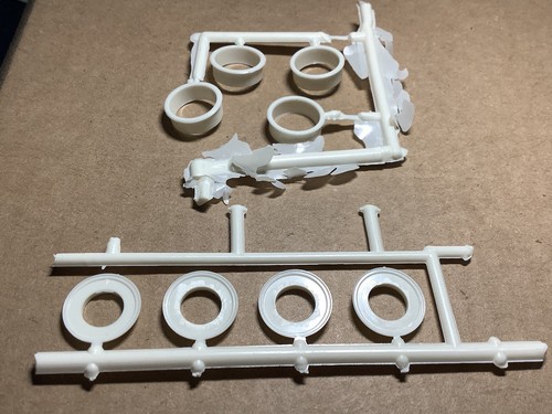 Scale model parts 53 ford - 25,